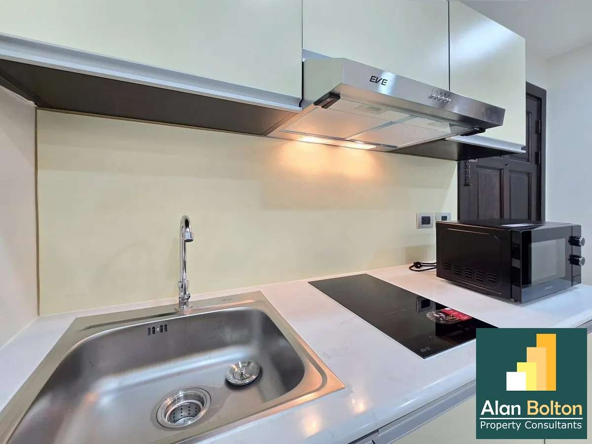 1 Bedroom 1 Bathroom for Sale photo 8