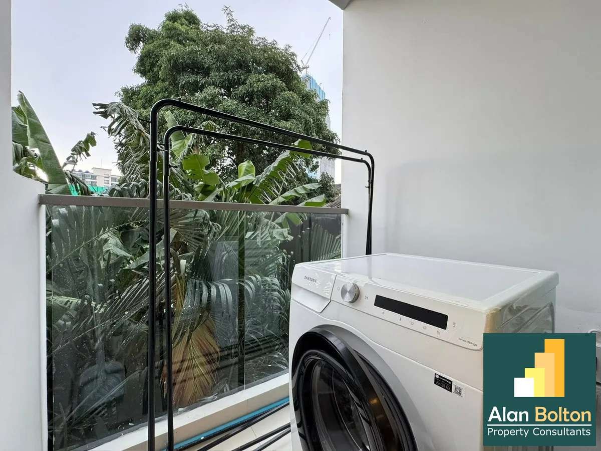 1 Bedroom 1 Bathroom for Sale photo 5