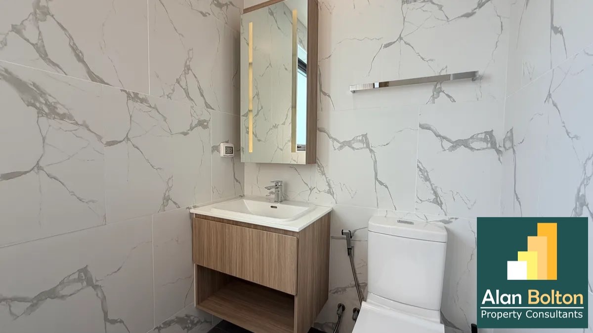 3 bedroom villa for sale in Zensiri Midtown photo 16