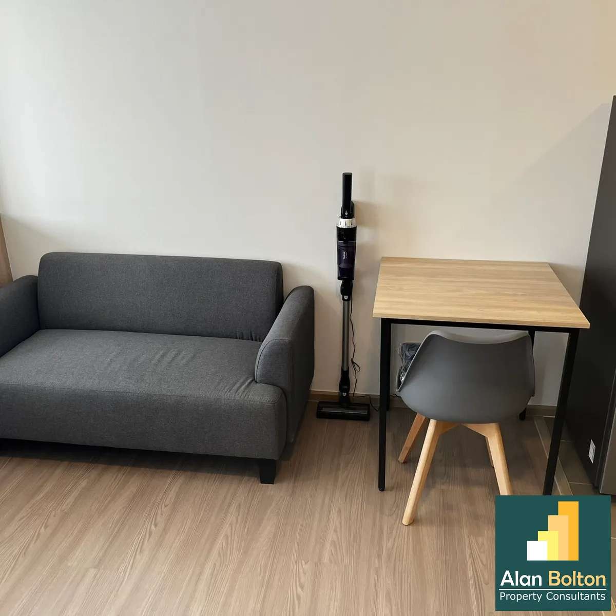 Vay Photisan 2 Studio For Sale photo 4