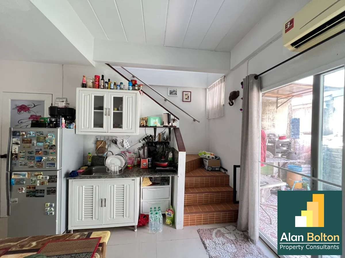 2 Story 2 Bedrooms 2 Bathrooms in East Pattaya photo 7