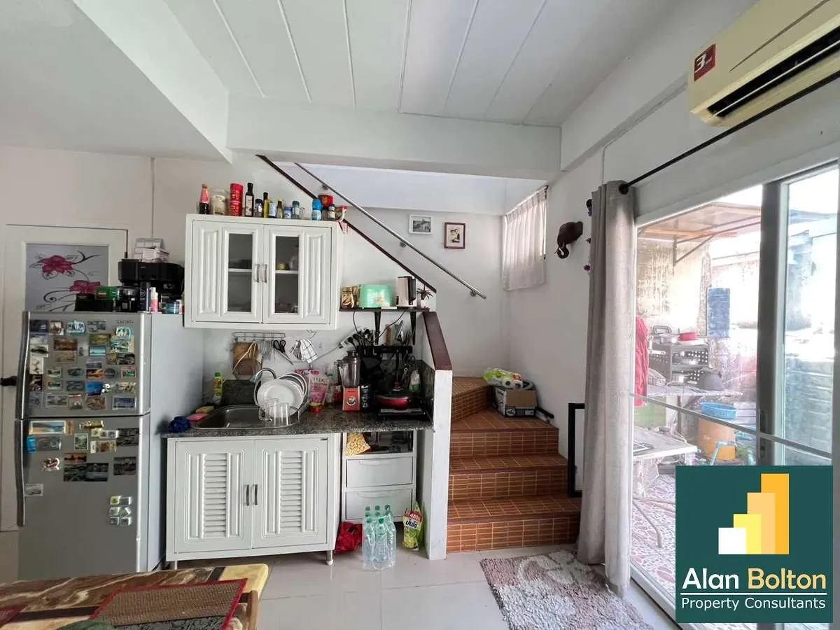 2 Story 2 Bedrooms 2 Bathrooms in East Pattaya photo 6