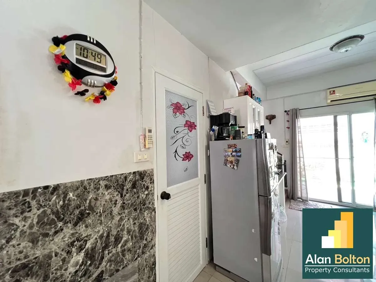 2 Story 2 Bedrooms 2 Bathrooms in East Pattaya photo 7
