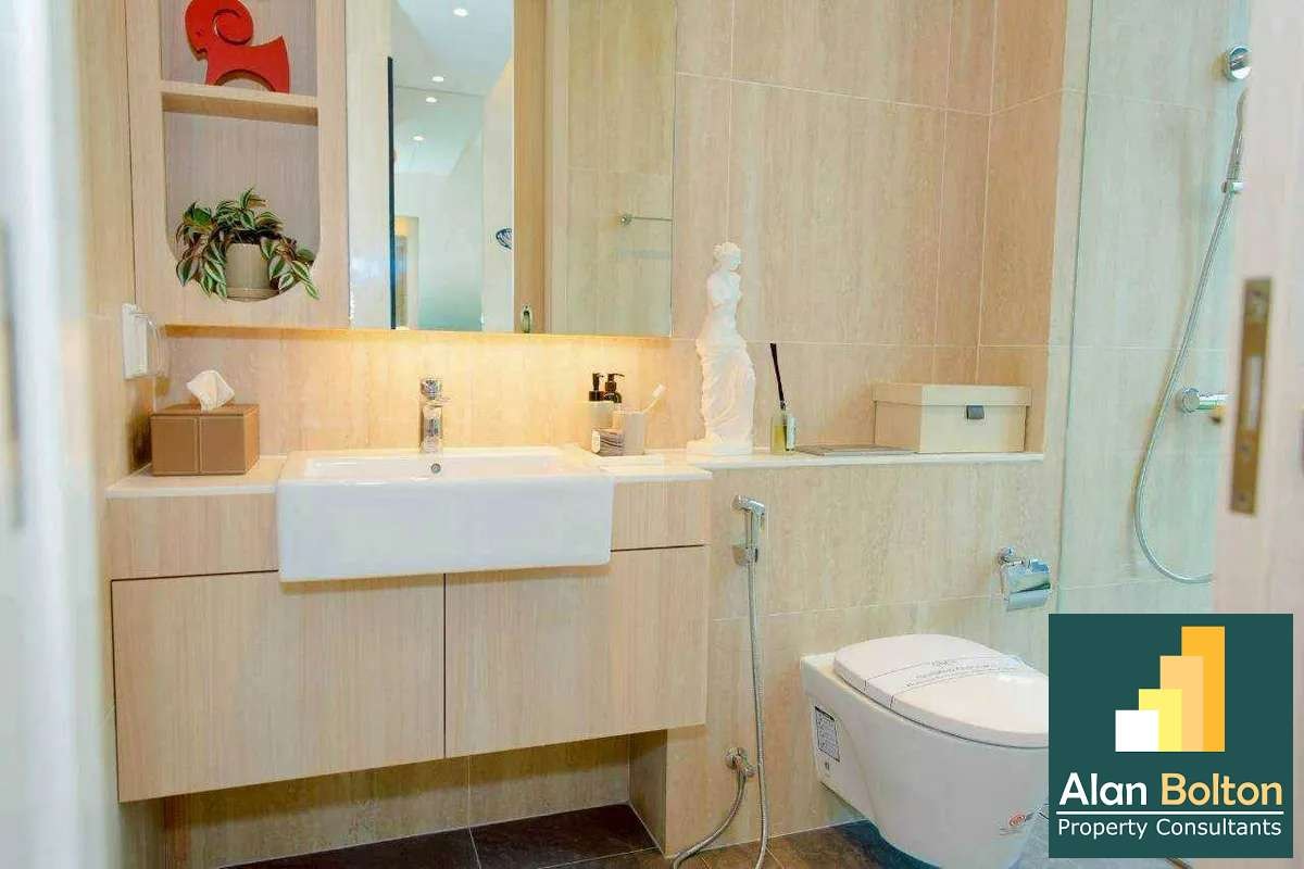 Luxury Living Condo for Sale in a Prime Location. photo 9