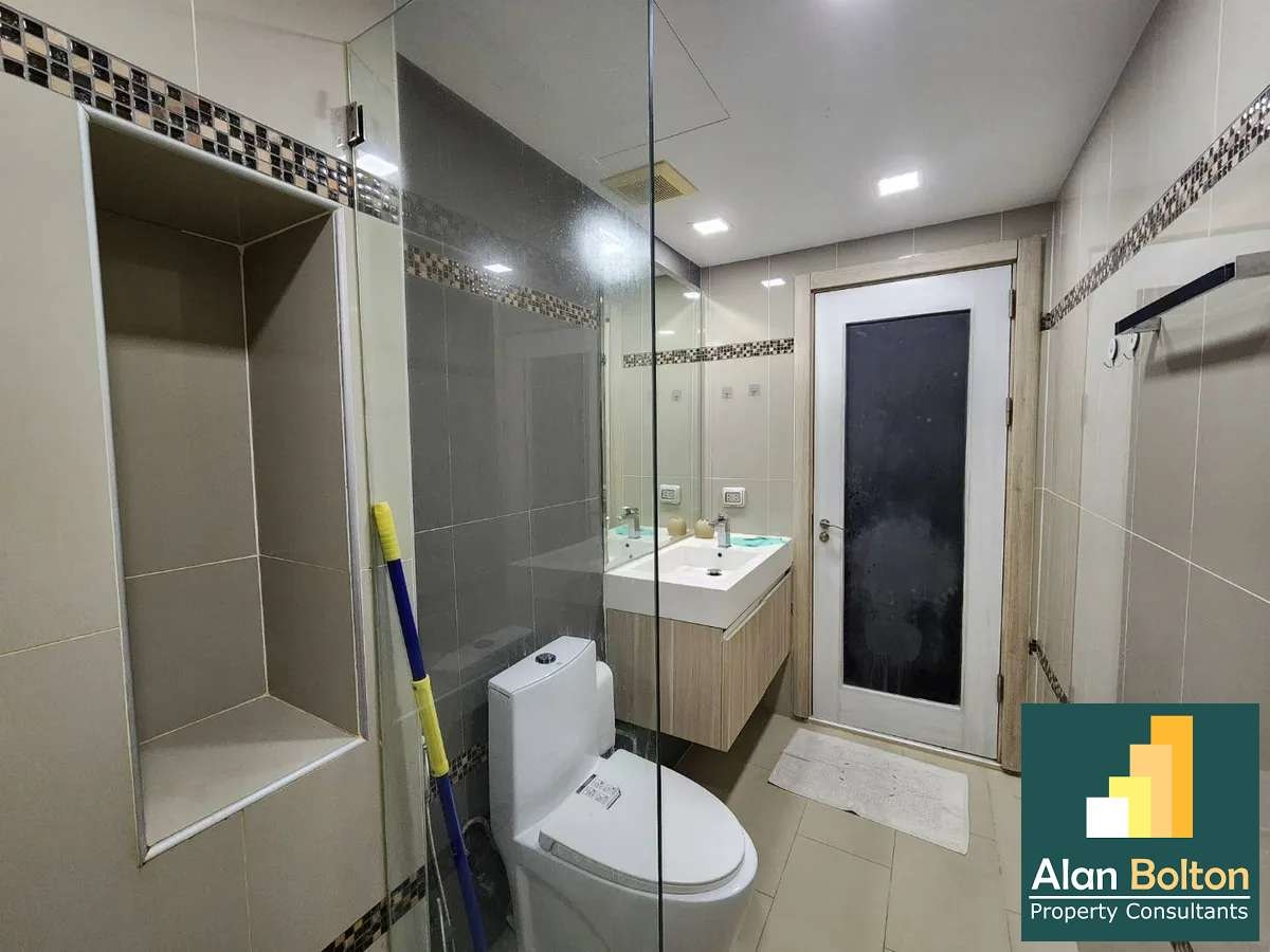 One Bedroom Condo For sale in Jomtien photo 10