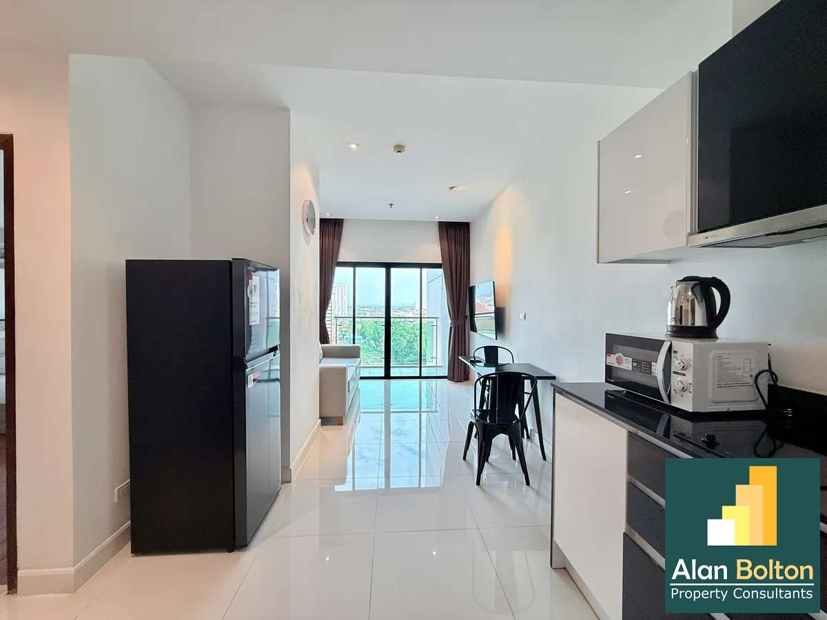 1 Bedroom in pratumnak for rent photo 3