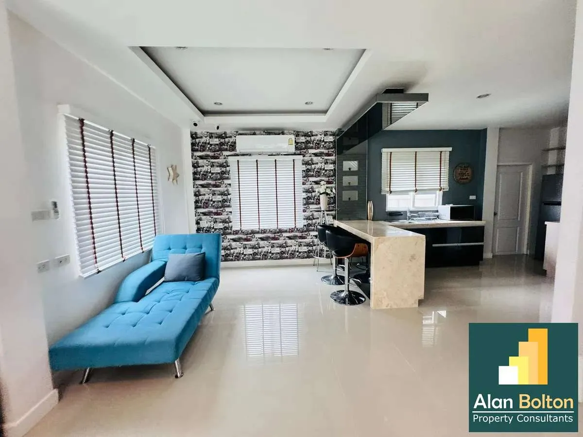 3 Bedroom House For Rent In East Pattaya photo 2