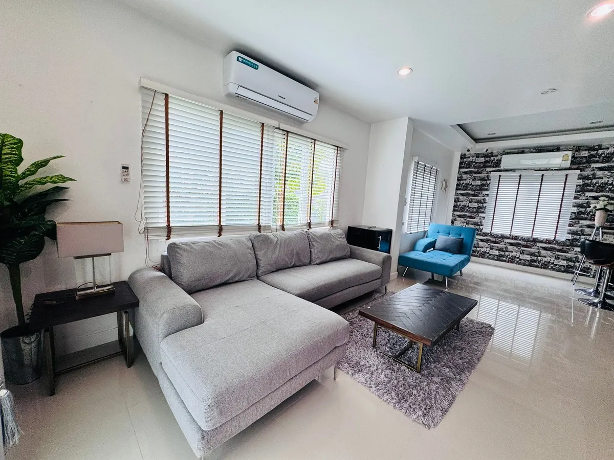 3 Bedroom House For Rent In East Pattaya photo 24