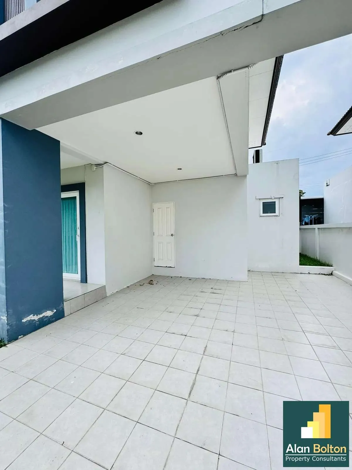 3 Bedroom House For Rent In East Pattaya photo 4