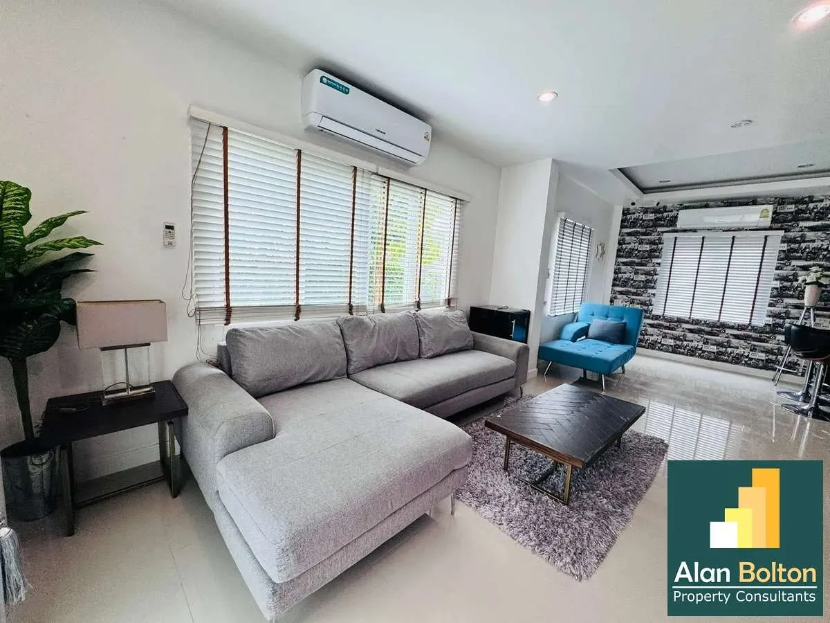 3 Bedroom House For Rent In East Pattaya photo 6