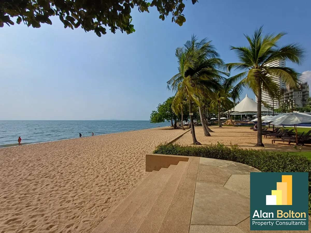 Beachfront Seaview studio 1 bathroom in White Sand Beach Residence for RENT photo 17