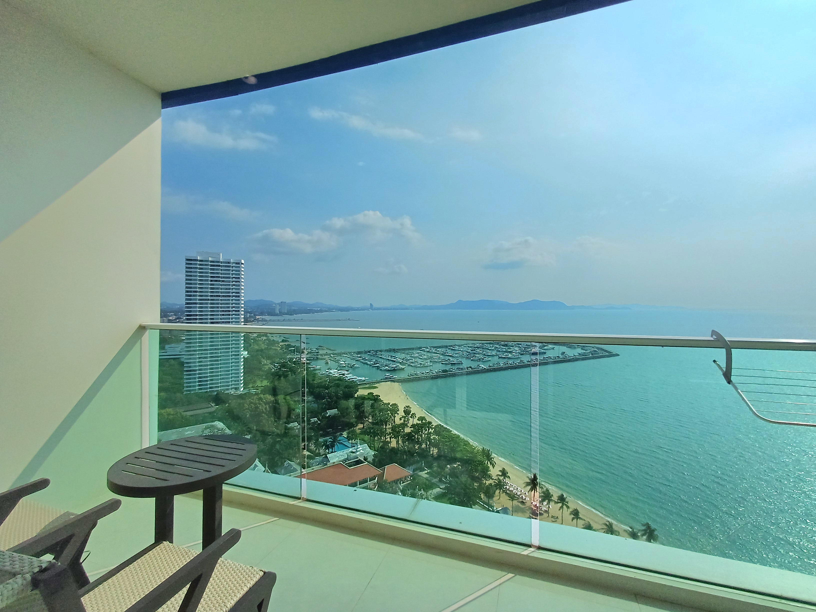 Beachfront Seaview studio 1 bathroom in White Sand Beach Residence for RENT photo 26