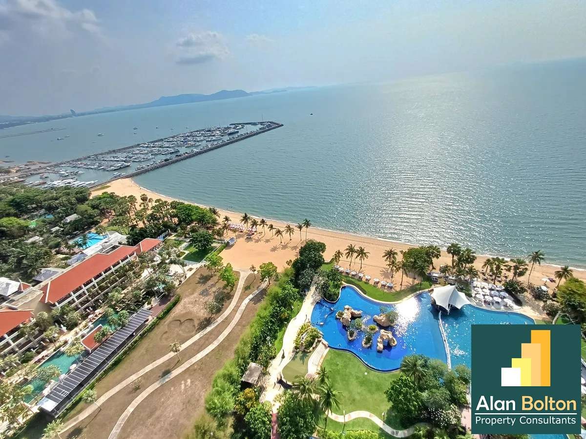 Beachfront Seaview studio 1 bathroom in White Sand Beach Residence for RENT photo 12