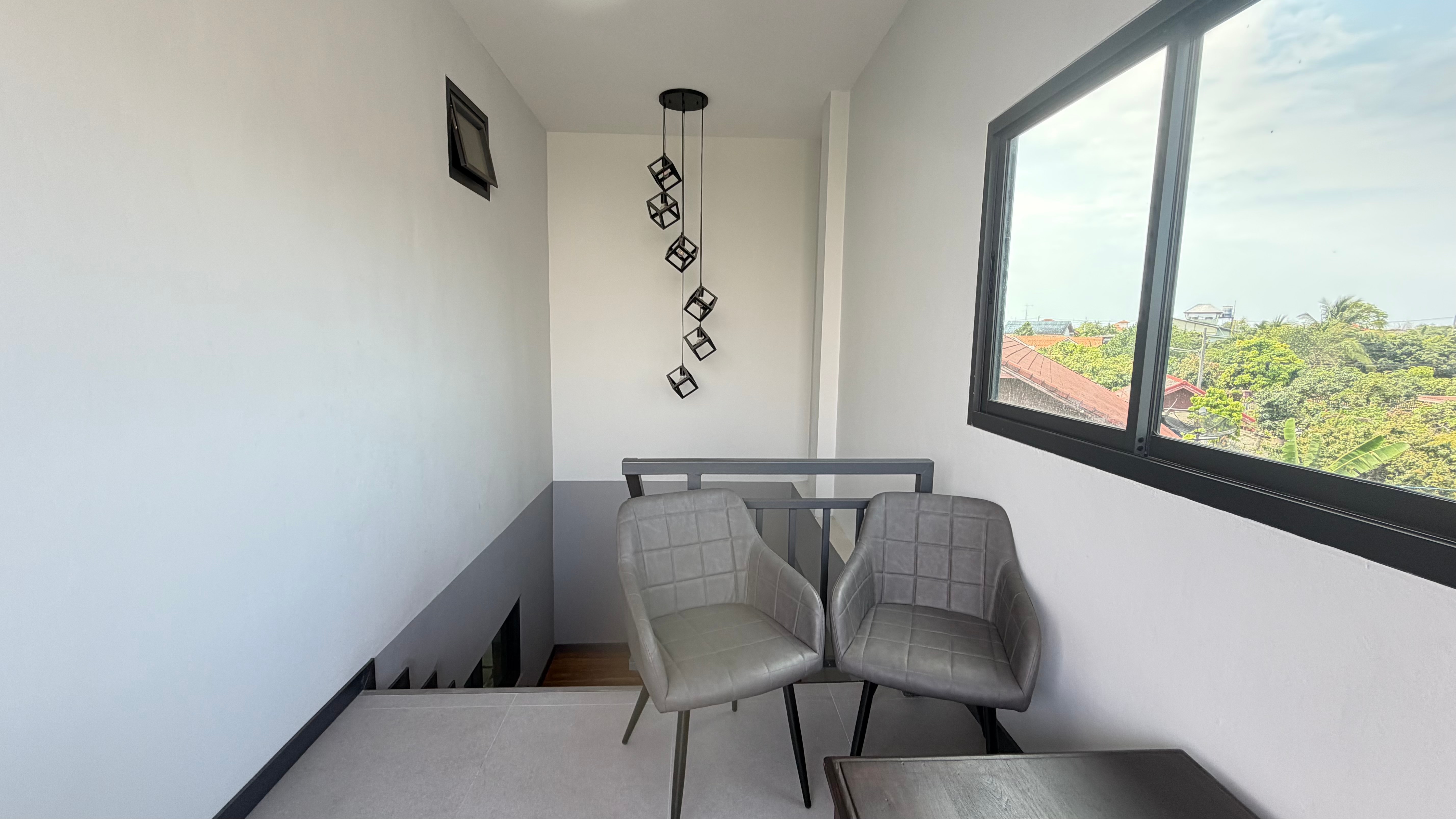 4 bedrooms House For Sale In East Pattaya photo 19