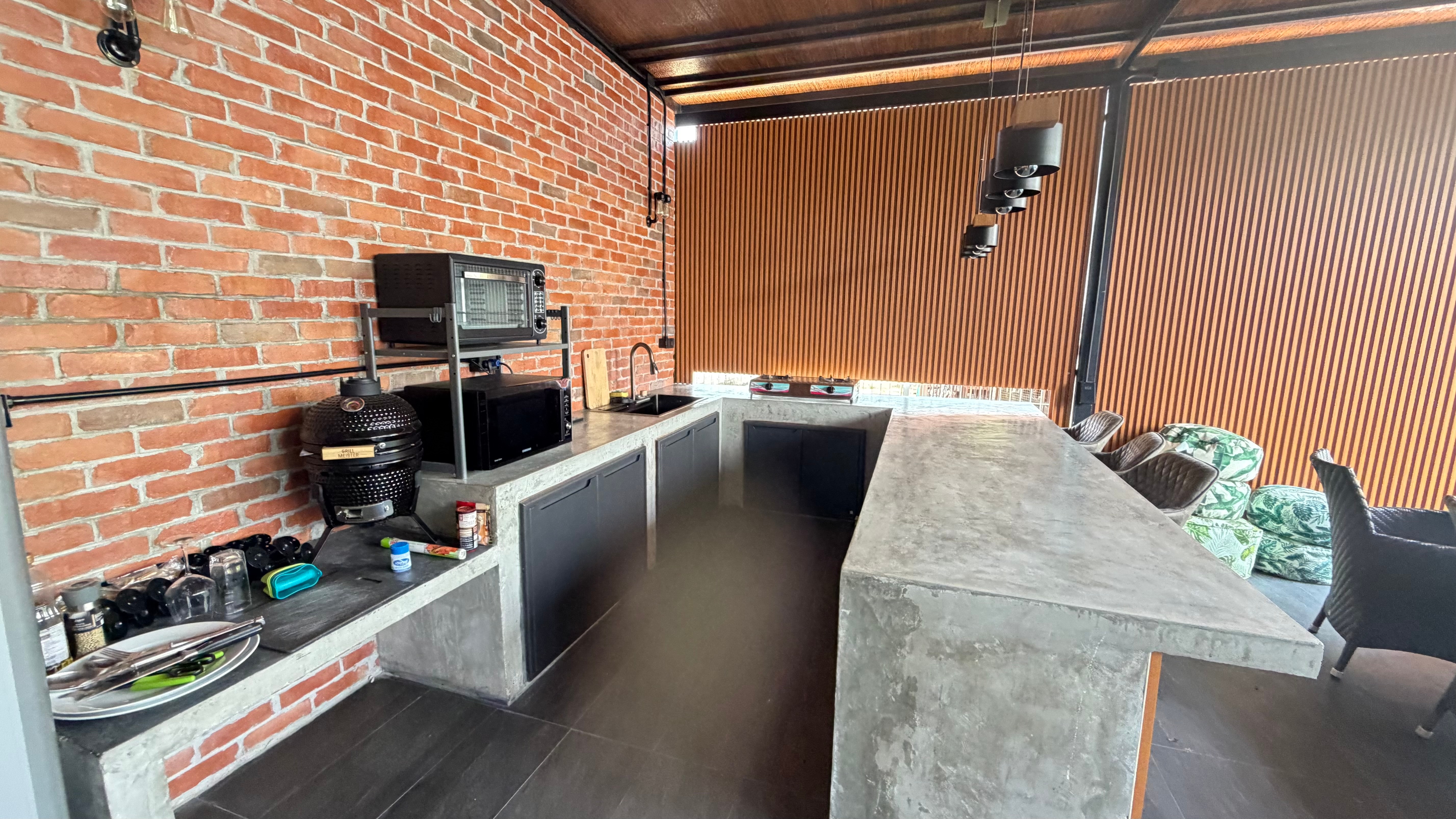 4 bedrooms House For Sale In East Pattaya photo 17