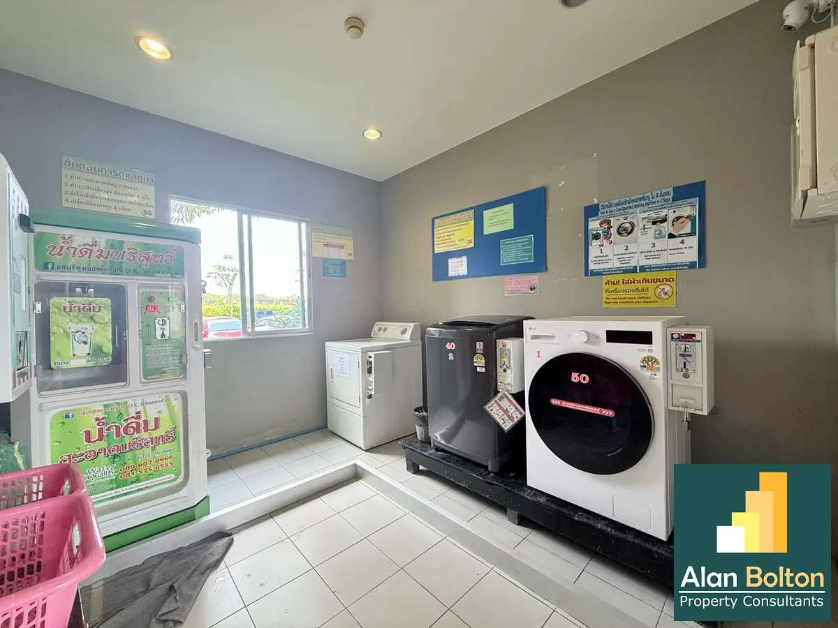 Beach front Jomtien for rent photo 10