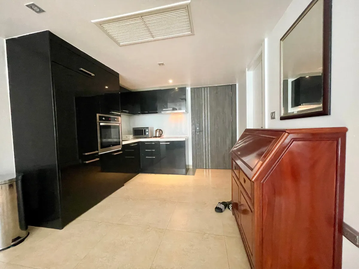 Centara 1bedroom 60SQM For Rent photo 26
