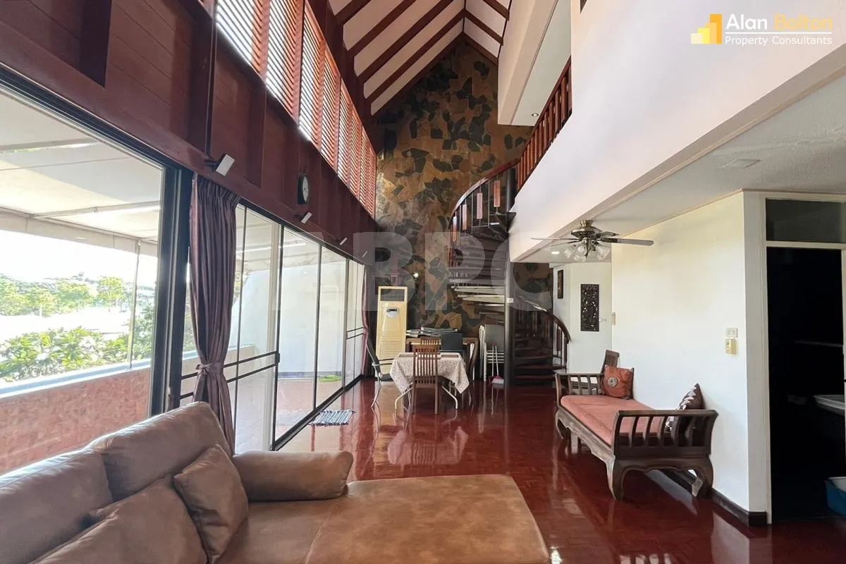 Fully Renovated 4 Bed 2 Bath Condo in Jomtien ABPC1175 photo 2