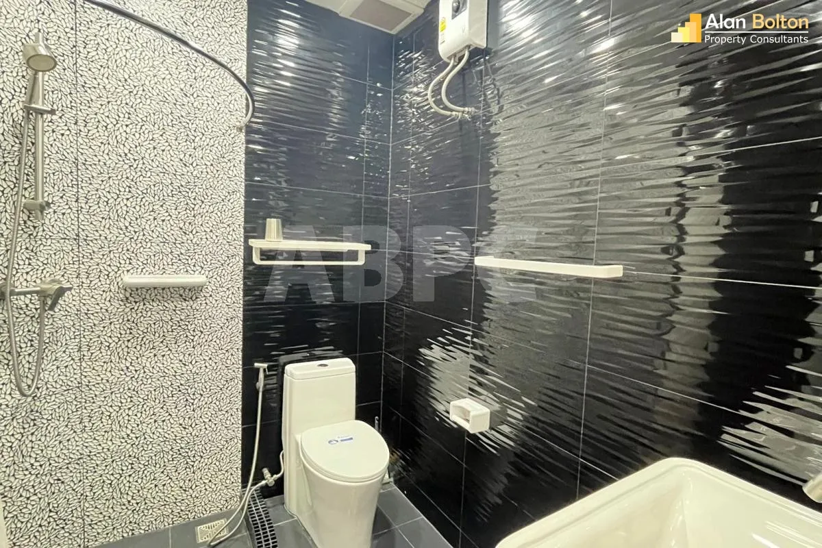 Fully Renovated 4 Bed 2 Bath Condo in Jomtien ABPC1175 photo 9