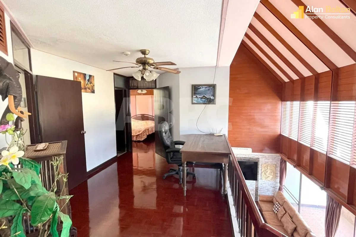 Fully Renovated 4 Bed 2 Bath Condo in Jomtien ABPC1175 photo 10