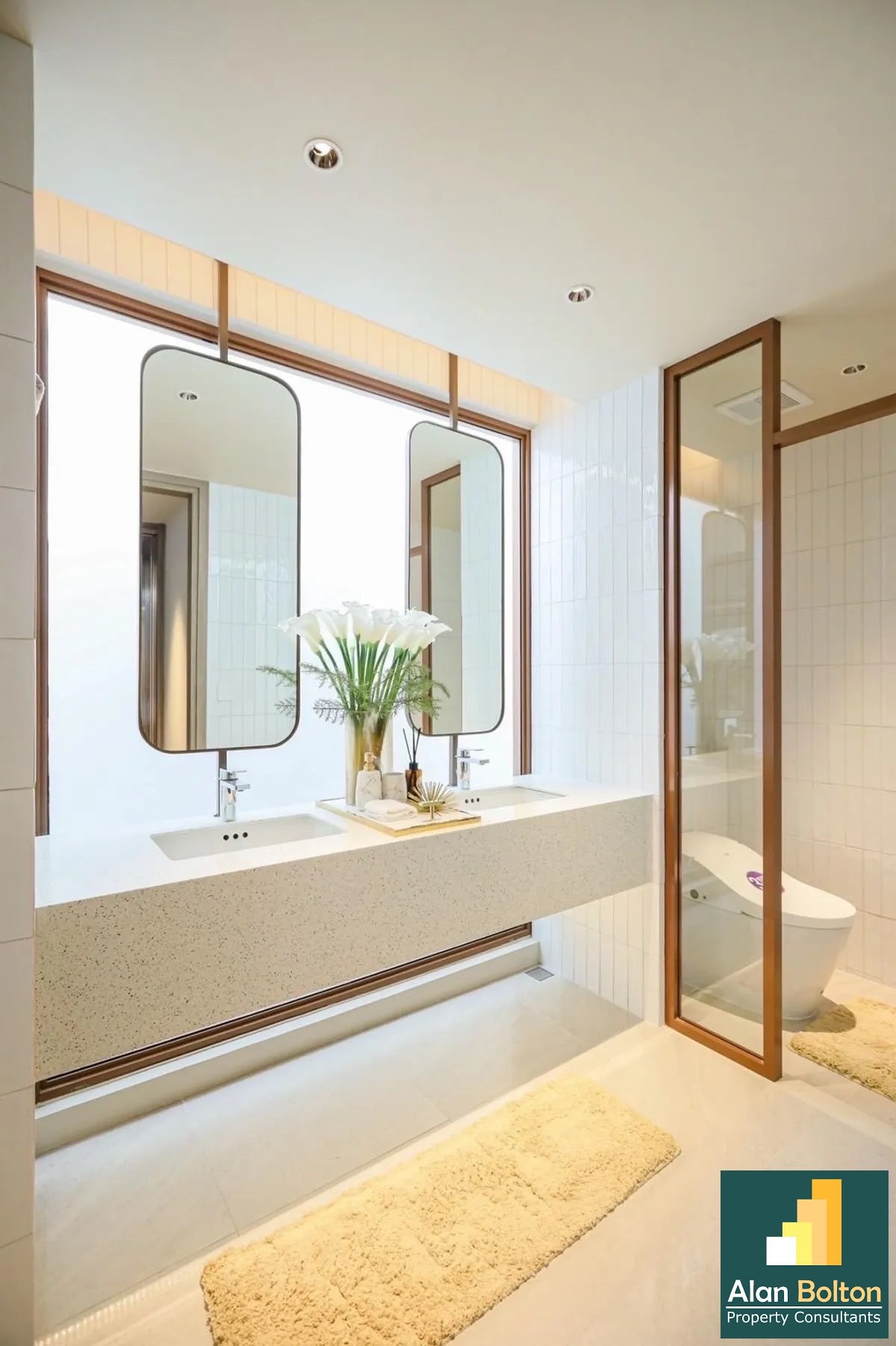 2 bedroom condo for sale in Arom Jomtien photo 12