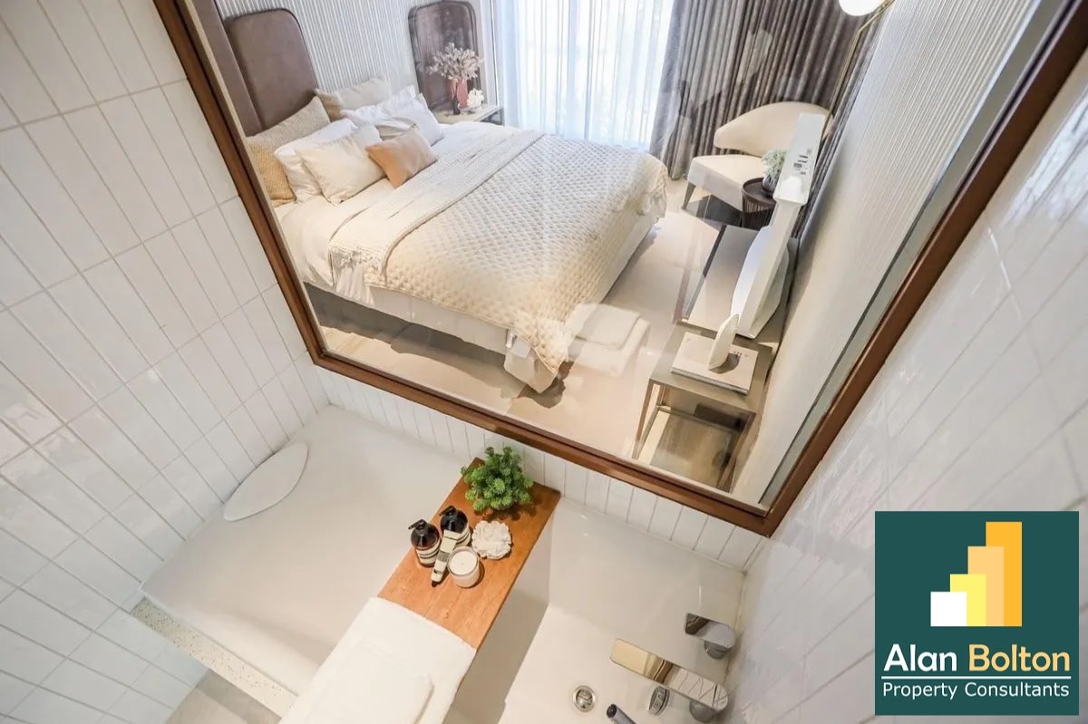 2 bedroom condo for sale in Arom Jomtien photo 14