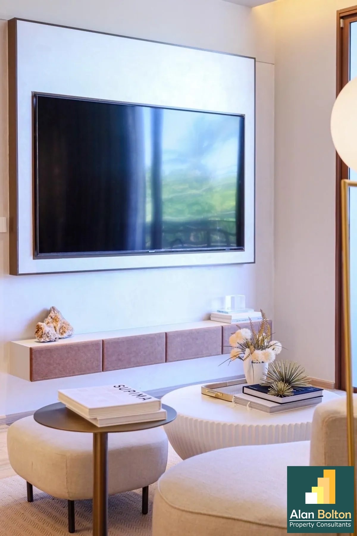 2 bedroom condo for sale in Arom Jomtien photo 9