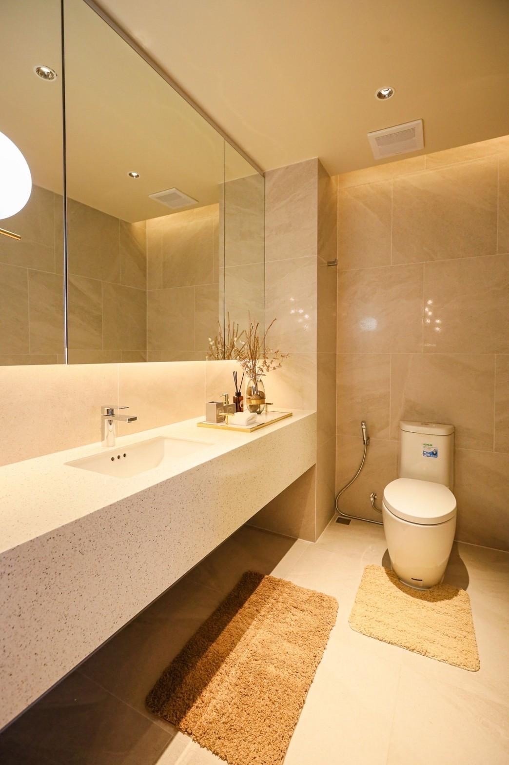 2 bedroom condo for sale in Arom Jomtien photo 28