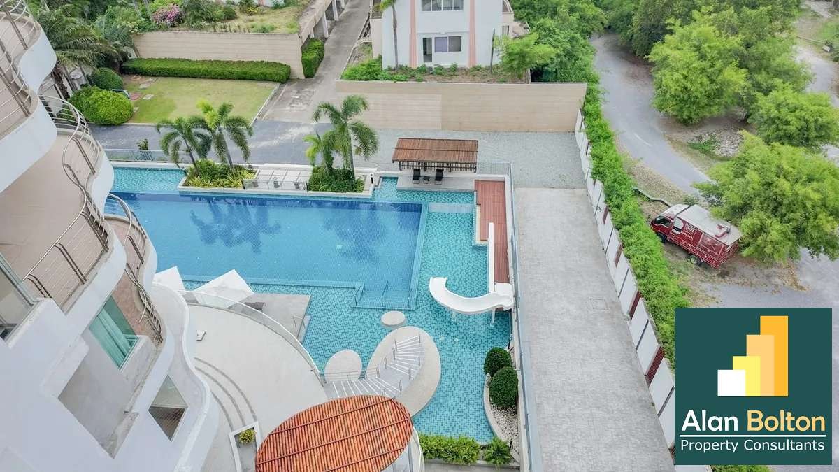 2 Bedroom 2Bathroom at  La Royal Beach Condo photo 9