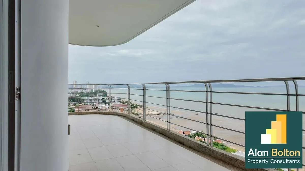 2 Bedroom 2Bathroom at La Royal Beach Condo photo 7
