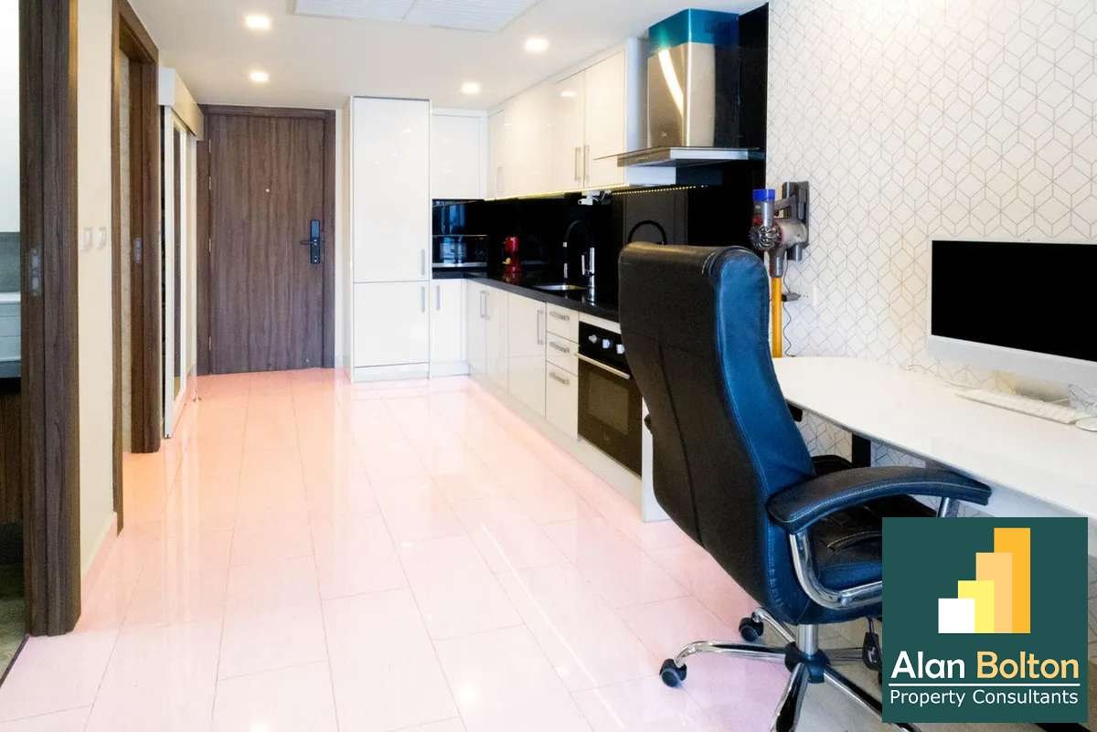 Pool View Grand Avenue Condo for Sale photo 8