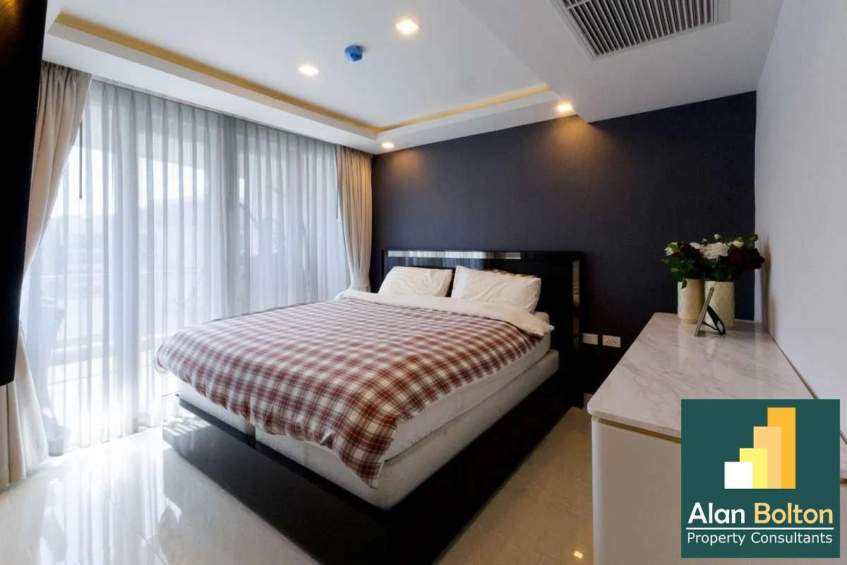 Pool View Grand Avenue Condo for Sale photo 11