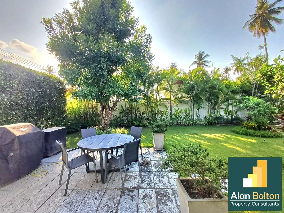 Stunning Pool Villa 2 beds 3 baths 1 office in Huay Yai for SALE photo 20