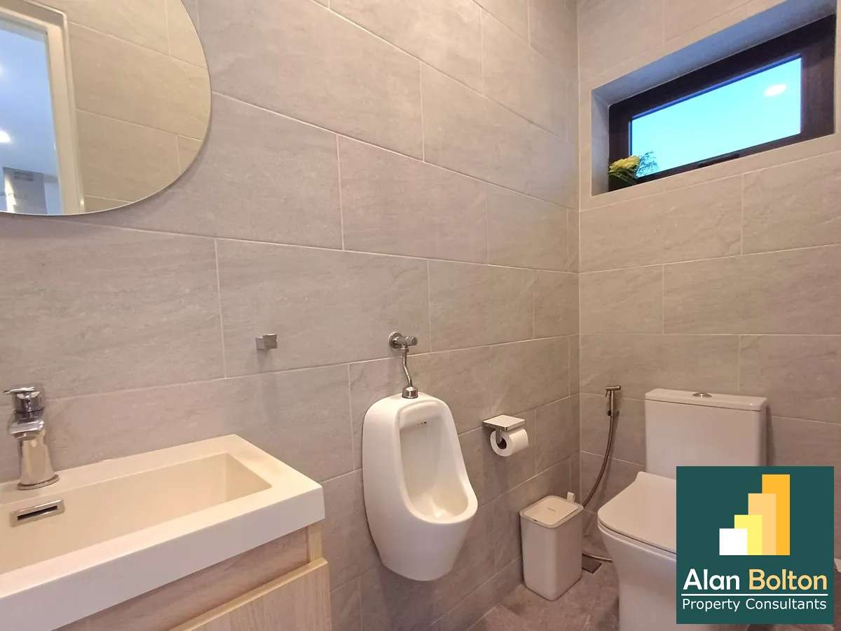 Stunning Pool Villa 2 beds 3 baths 1 office in Huay Yai for SALE photo 21