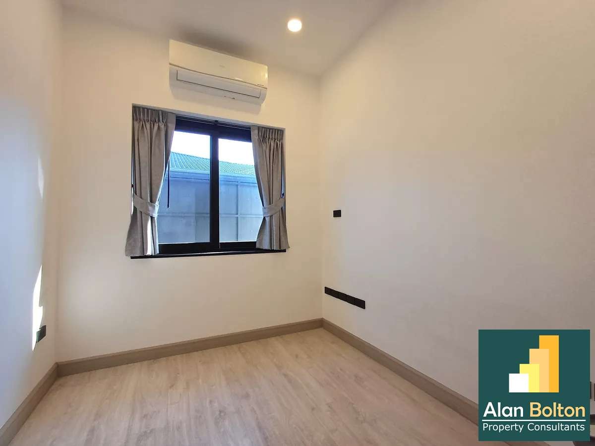 Stunning Pool Villa 2 beds 3 baths 1 office in Huay Yai for SALE photo 16