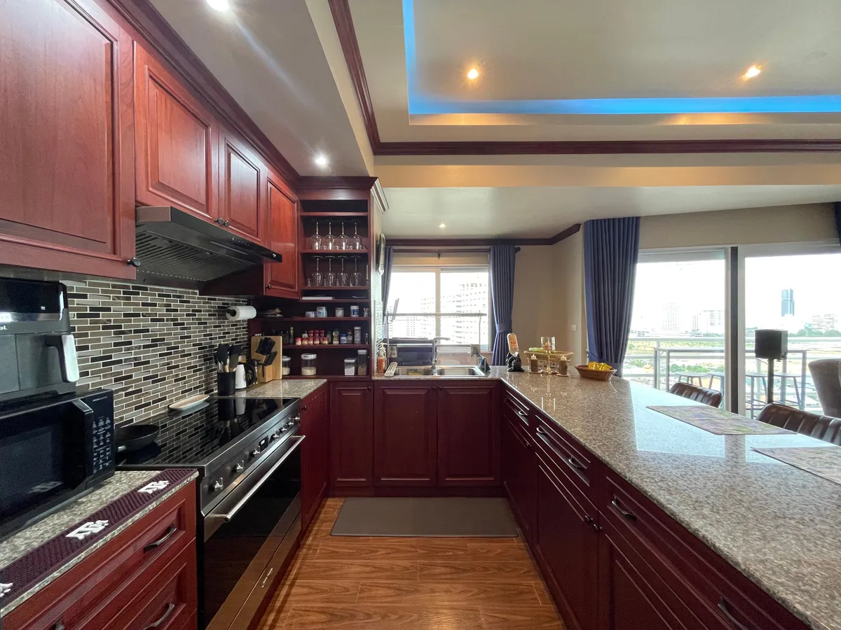 Brand New Renovation View Talay 2A For Sale photo 23