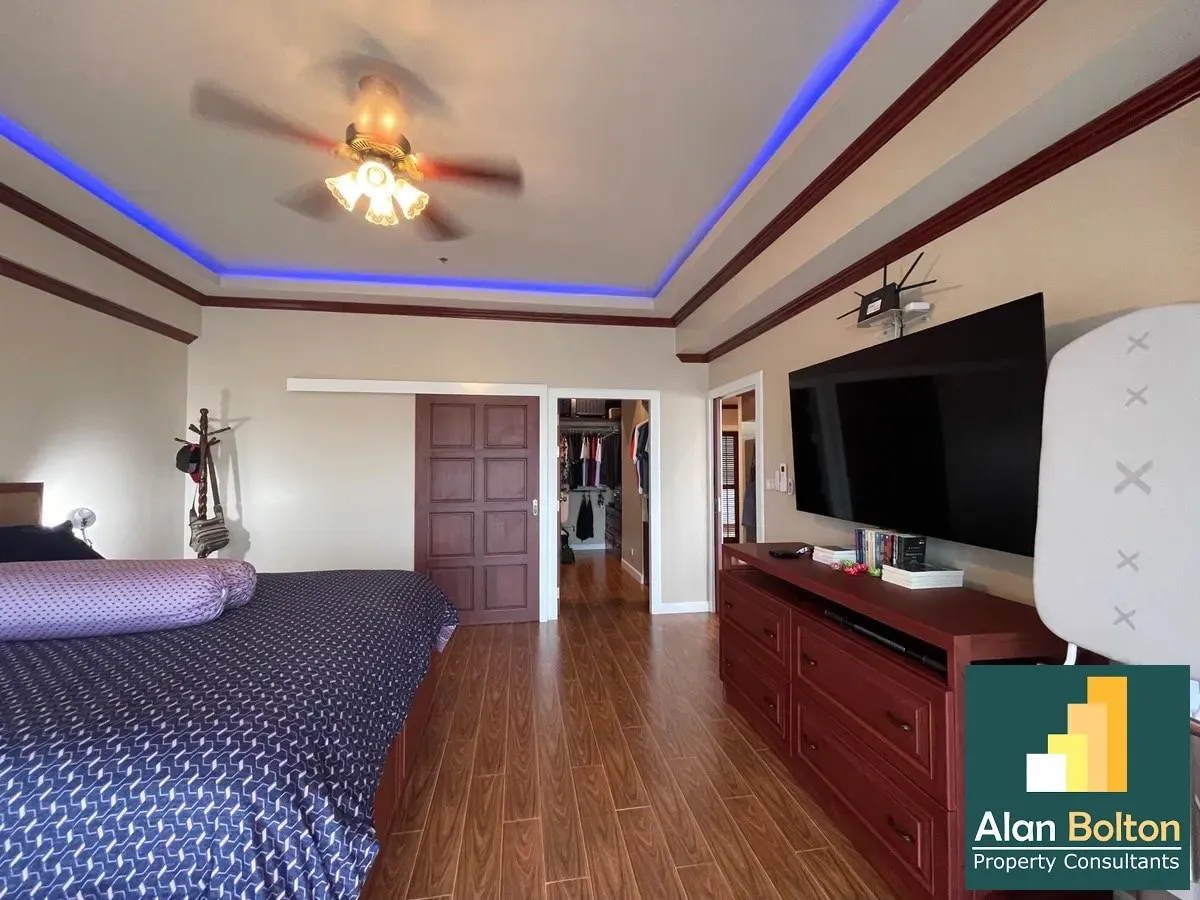 Brand New Renovation View Talay 2A For Sale photo 4