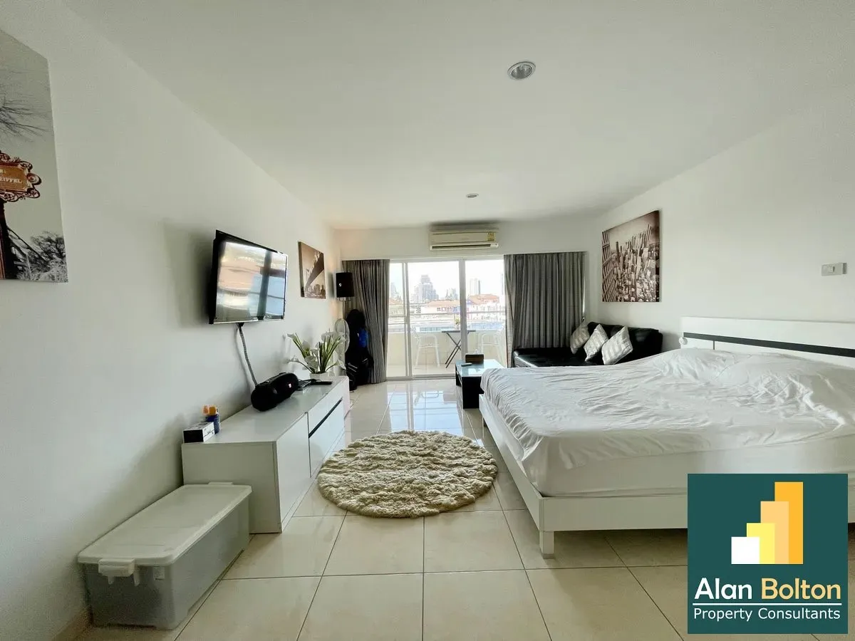 Condo For Rent In Pratumnak photo 6