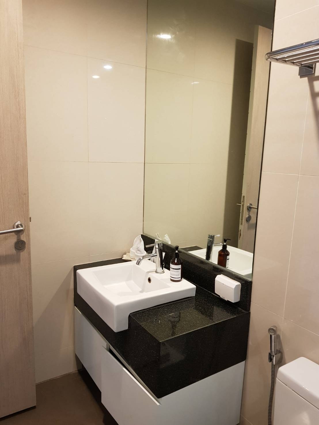 Beachfront 2 bedrooms 2 bathrooms in Movenpick White Sand Residence for SALE photo 39