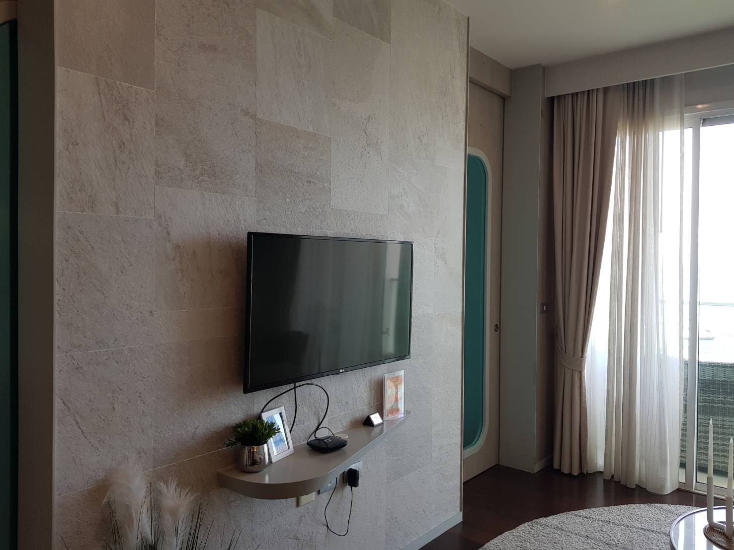 Beachfront 2 bedrooms 2 bathrooms in Movenpick White Sand Residence for SALE photo 44