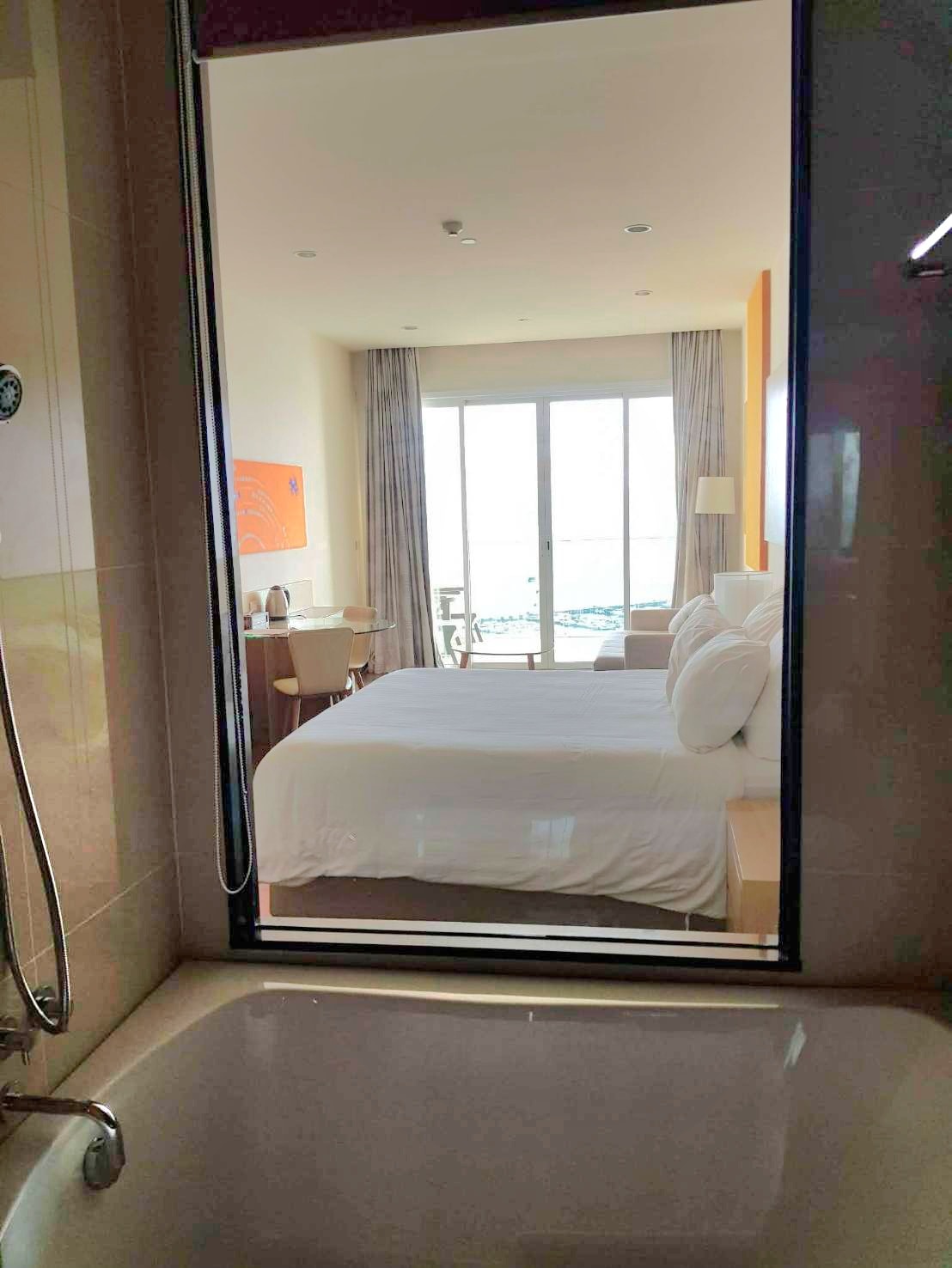 Beachfront studio 1 bathroom in Movenpick White Sand Residence for SALE photo 21
