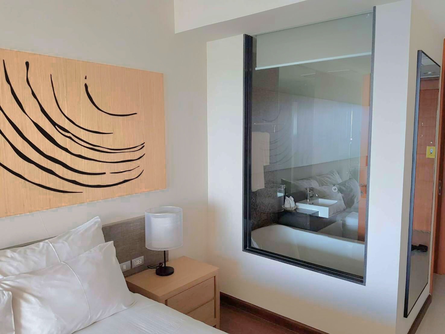 Beachfront studio 1 bathroom in Movenpick White Sand Residence for SALE photo 20
