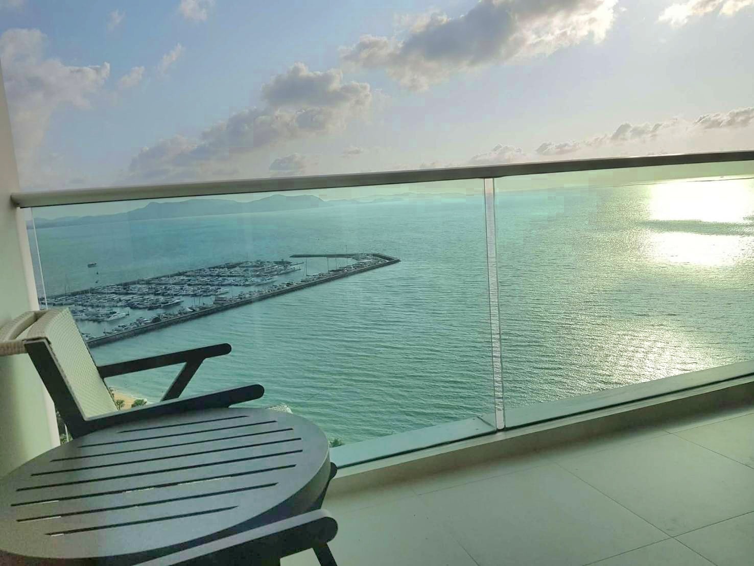 Beachfront studio 1 bathroom in Movenpick White Sand Residence for SALE photo 23