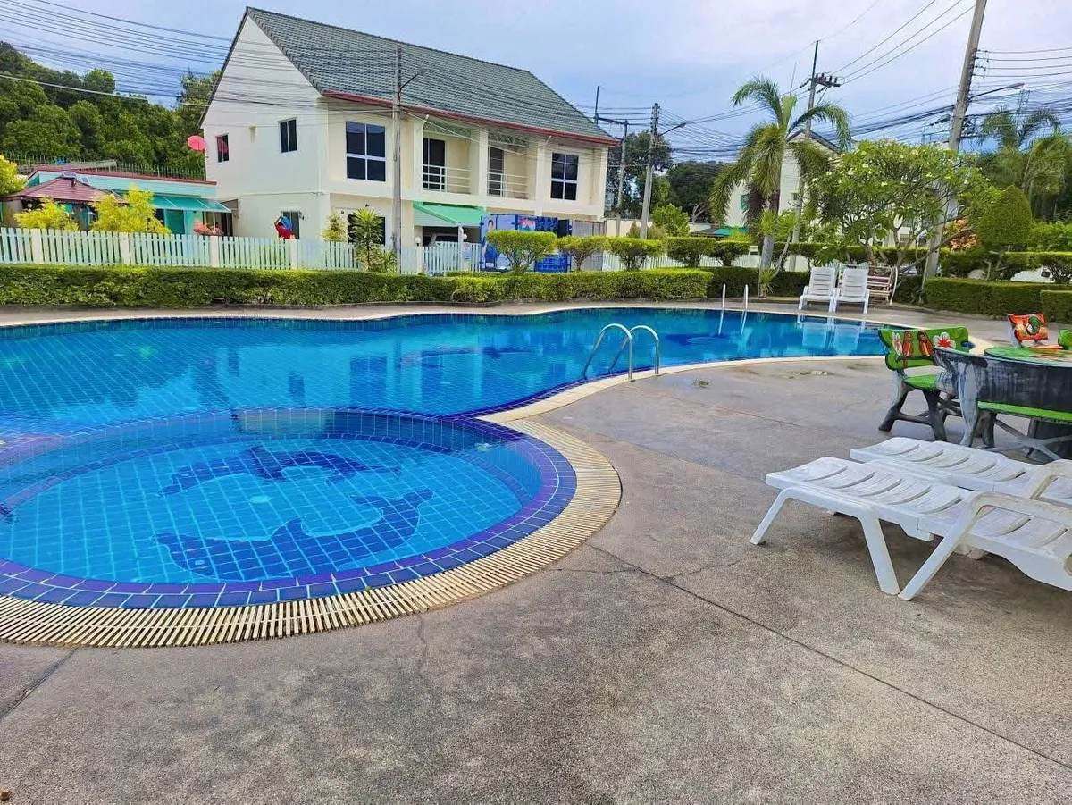 House For rent In Soi Siam Country Club photo 14