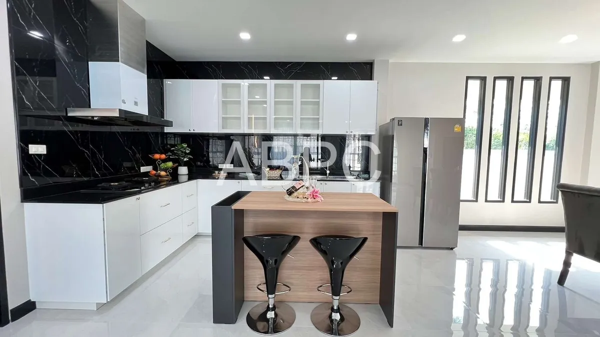 Brand New Modern 4 Bedroom 3 Bathroom Pool Villa in East Pattaya ABPC1178 photo 3
