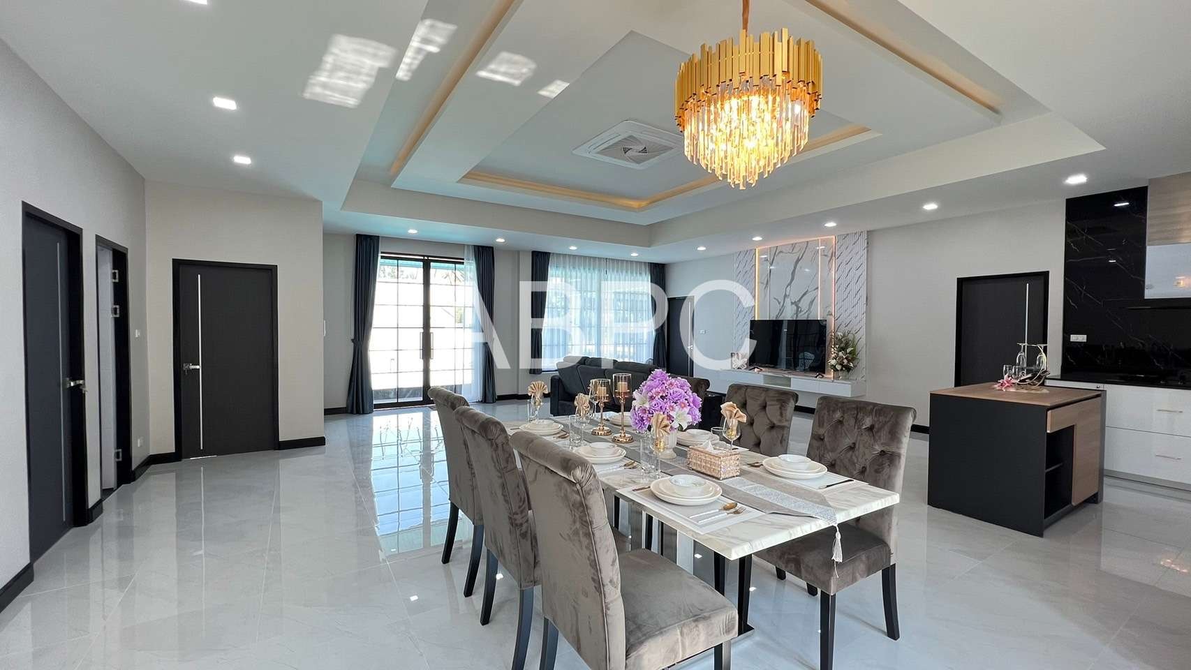 Brand New Modern 4 Bedroom 3 Bathroom Pool Villa in East Pattaya ABPC1178 photo 4