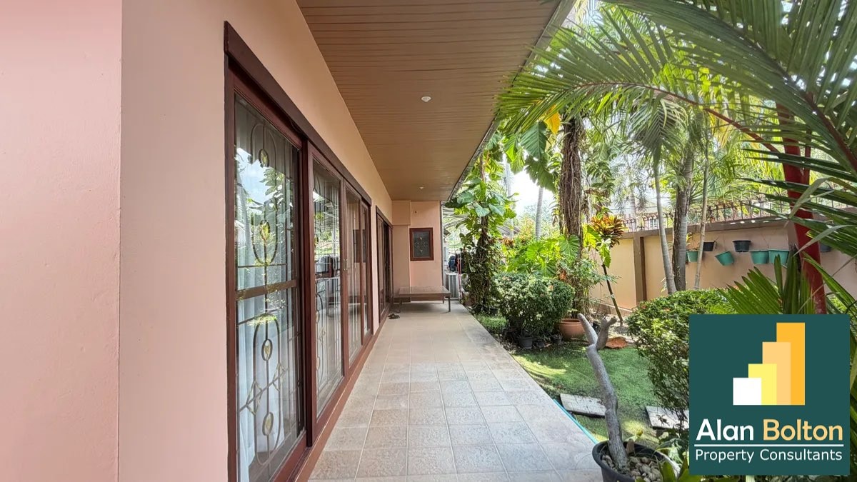 Pool Villa 4 Bedrooms 5 Bathrooms For Sale In Pheonix Glof Club photo 19