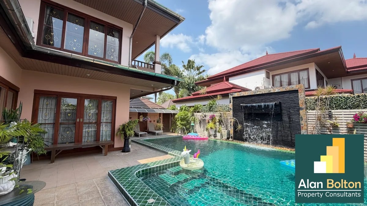 Pool Villa 4 Bedrooms 5 Bathrooms For Sale In Pheonix Glof Club photo 3