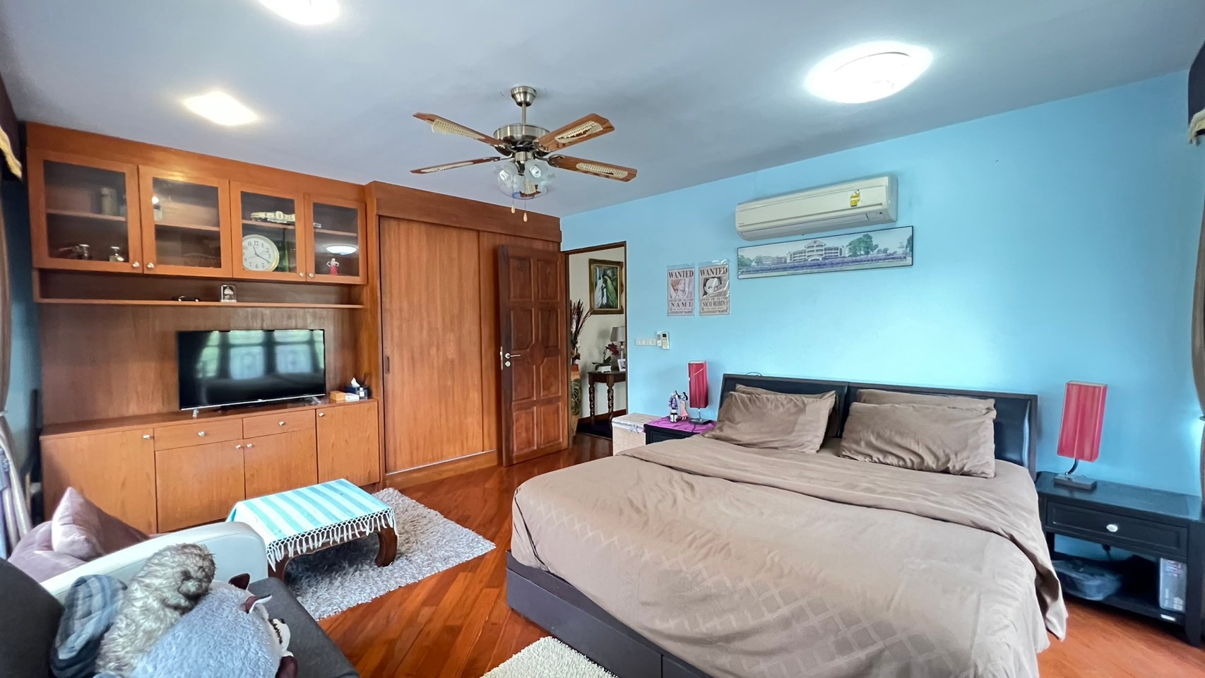 Pool Villa for sale 4 Bedroons 5 Bathrooms in East Pattaya photo 22