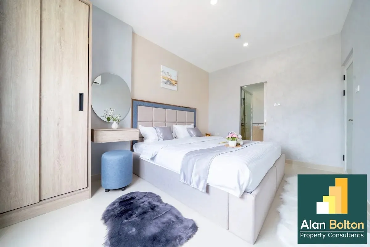 Fully Renovated City View Studio Condo In East Pattaya photo 7